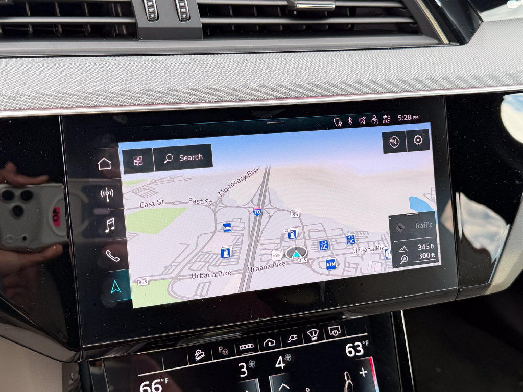Certified 2024 Audi Q8 e-tron Prestige w/ Prestige Package AWD/4WD image 30
