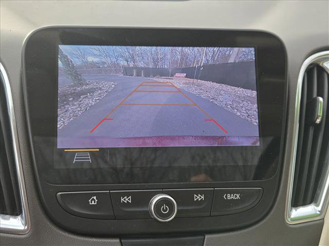 Used 2020 Chevrolet Malibu Premier FWD image 22