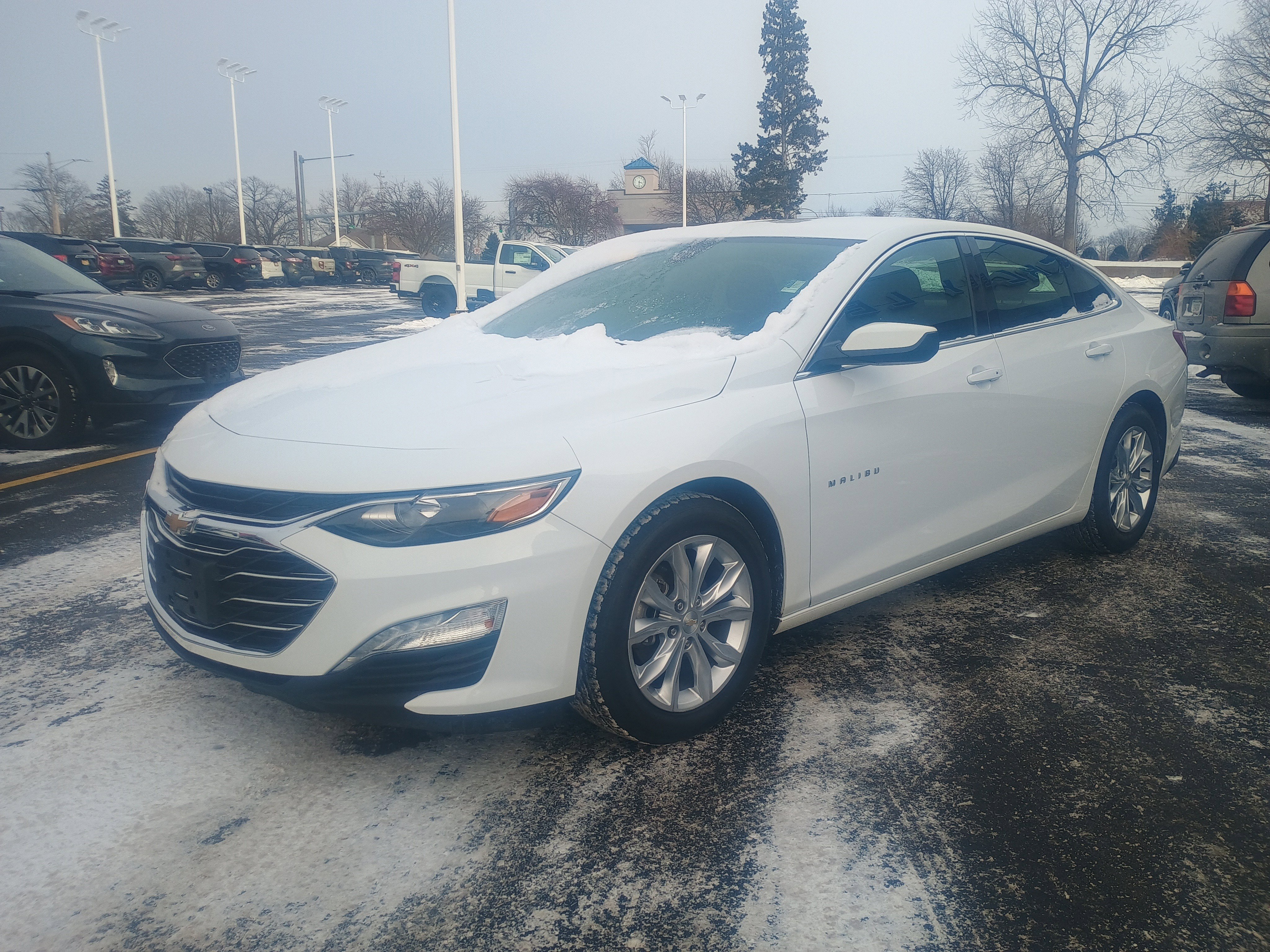 Used 2022 Chevrolet Malibu LT image 3
