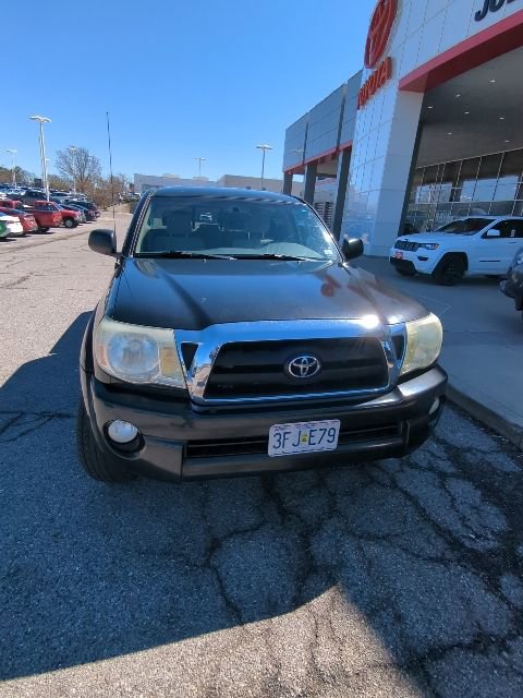 Used 2006 Toyota Tacoma PreRunner image 14