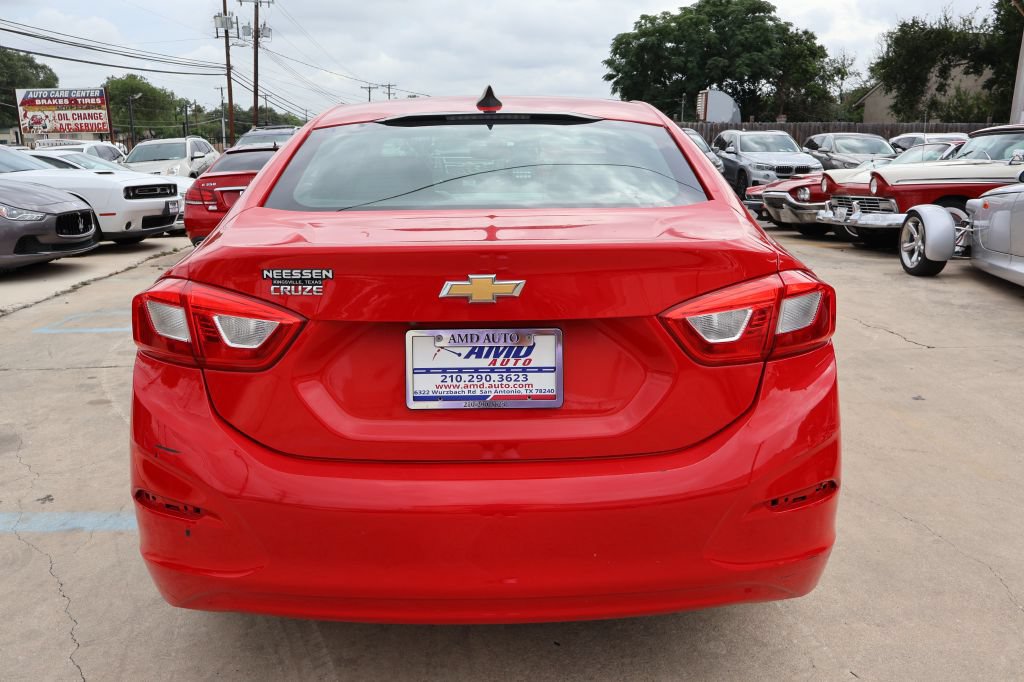 Used 2017 Chevrolet Cruze LS FWD image 6