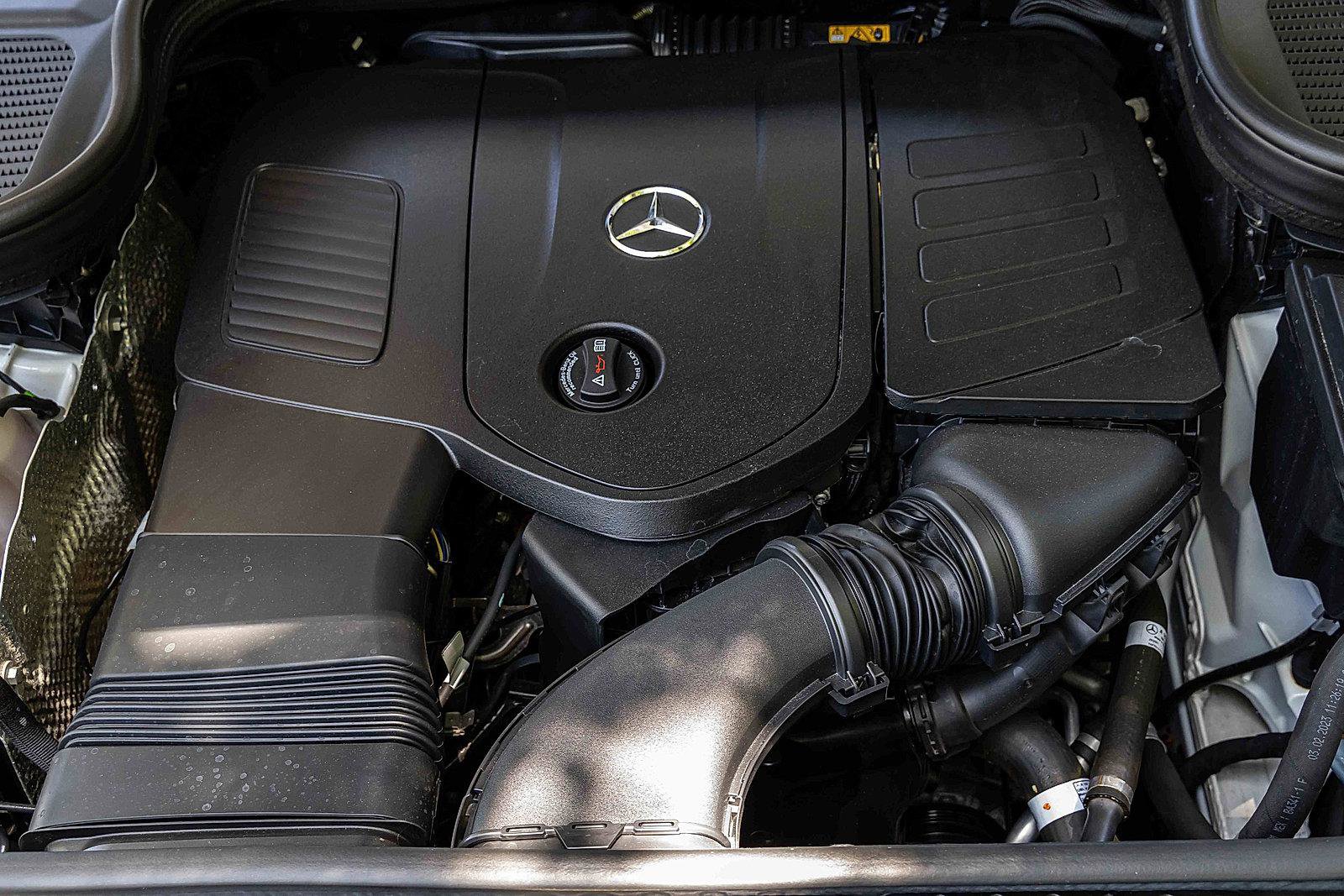 Used 2024 Mercedes-Benz GLE 350 4MATIC image 30