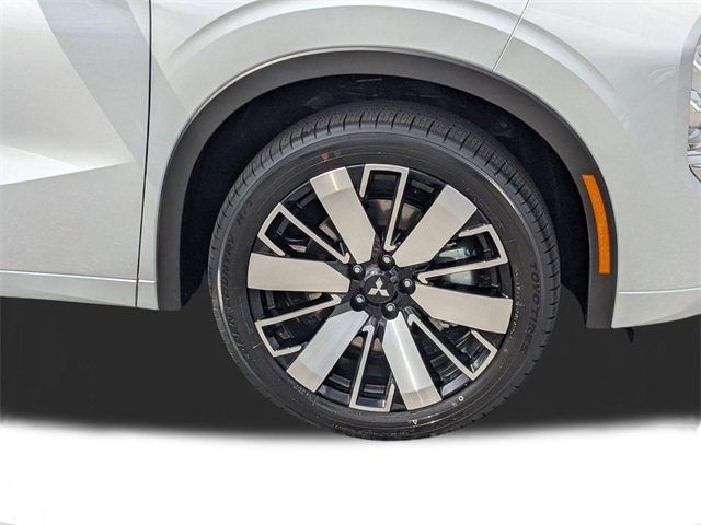 New 2025 Mitsubishi Outlander SEL image 10