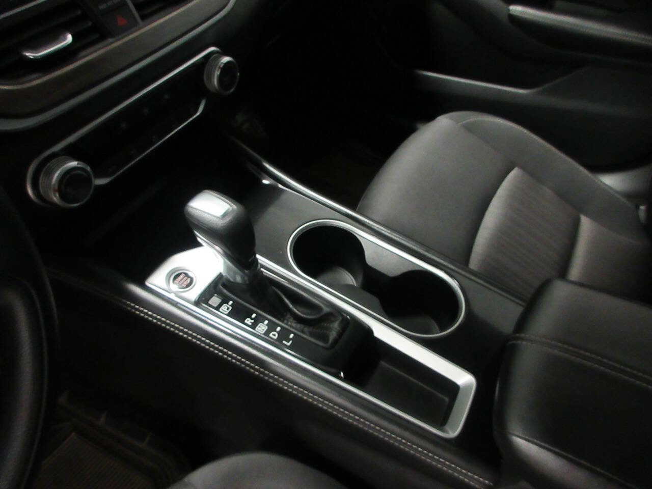 Used 2023 Nissan Altima 2.5 SV FWD image 19