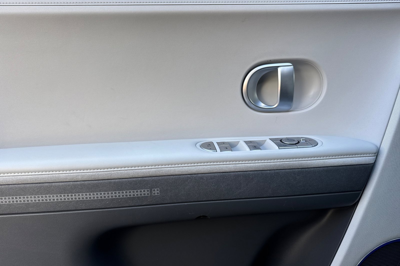 Used 2023 Hyundai Ioniq 5 SEL image 11