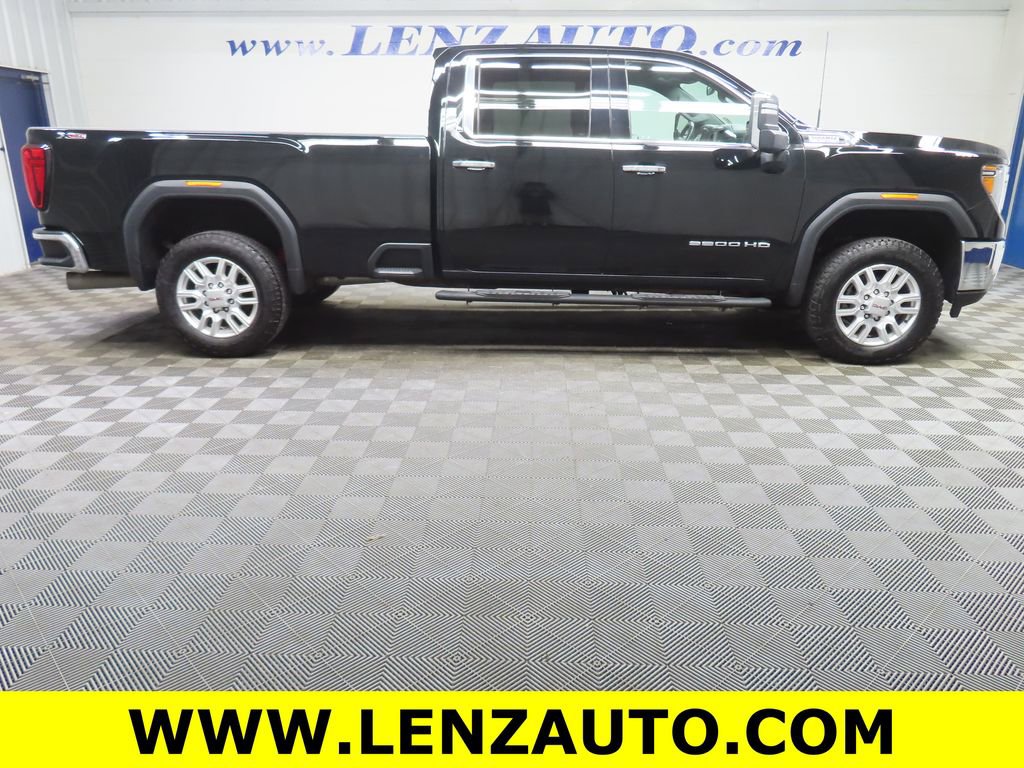 Used 2022 GMC Sierra 3500 SLT w/ X31 Off-Road Package image 2