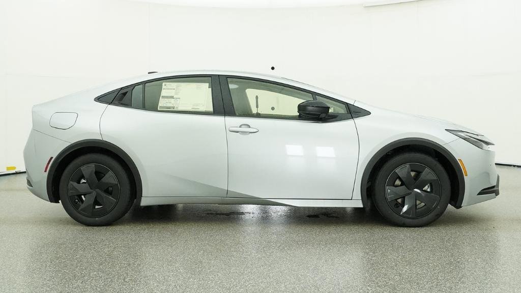 New 2026 Toyota Prius Plug-In Hybrid FWD image 22