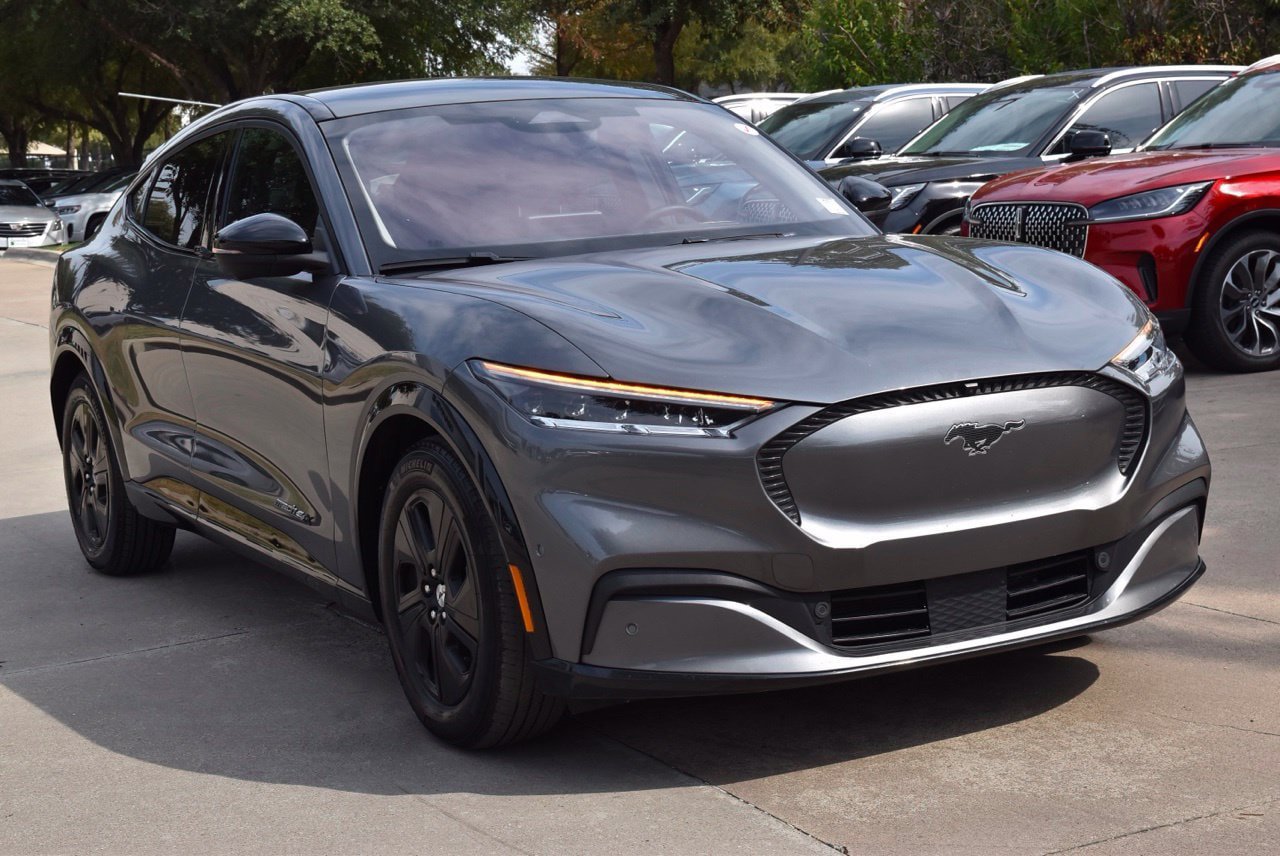 Used 2023 Ford Mustang Mach-E California Route 1 AWD/4WD image 4