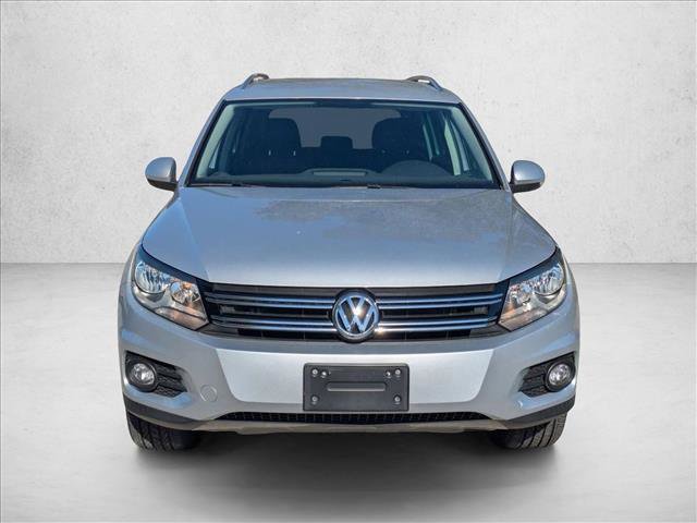 Used 2014 Volkswagen Tiguan SE image 2