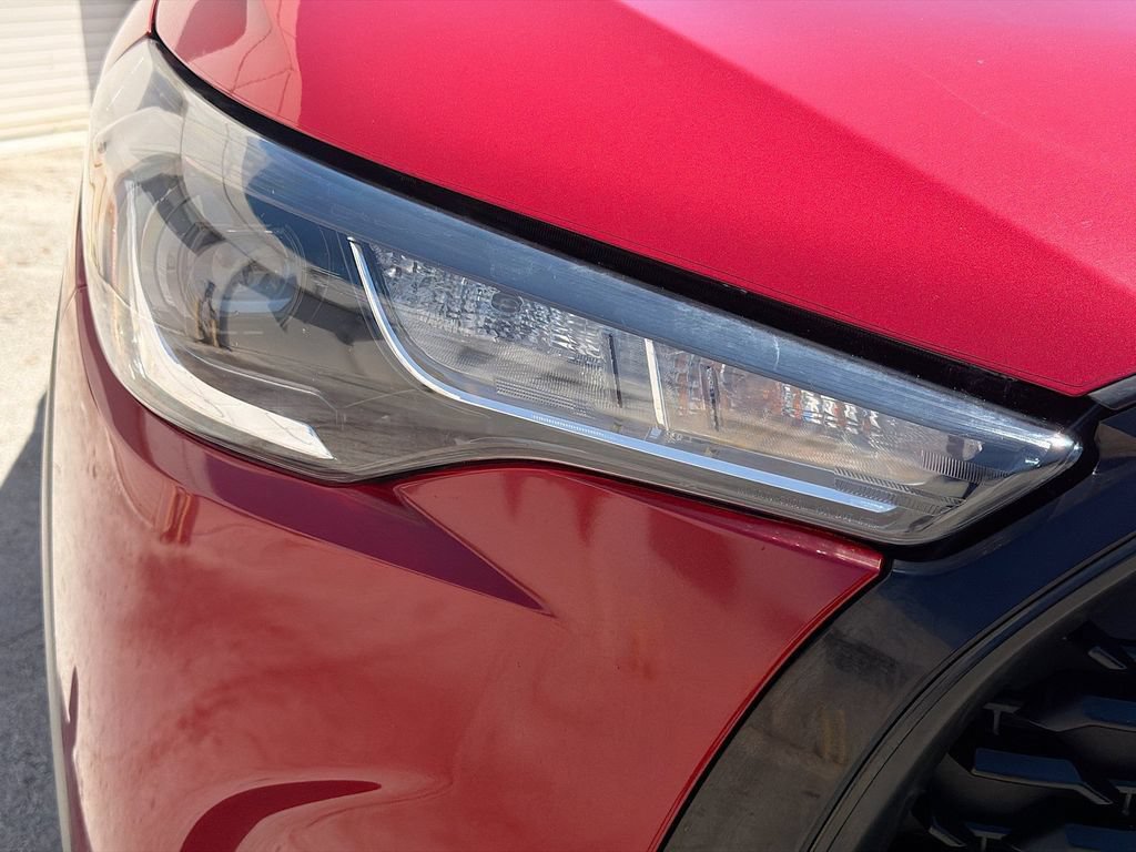Used 2023 Toyota Corolla Cross LE FWD image 35