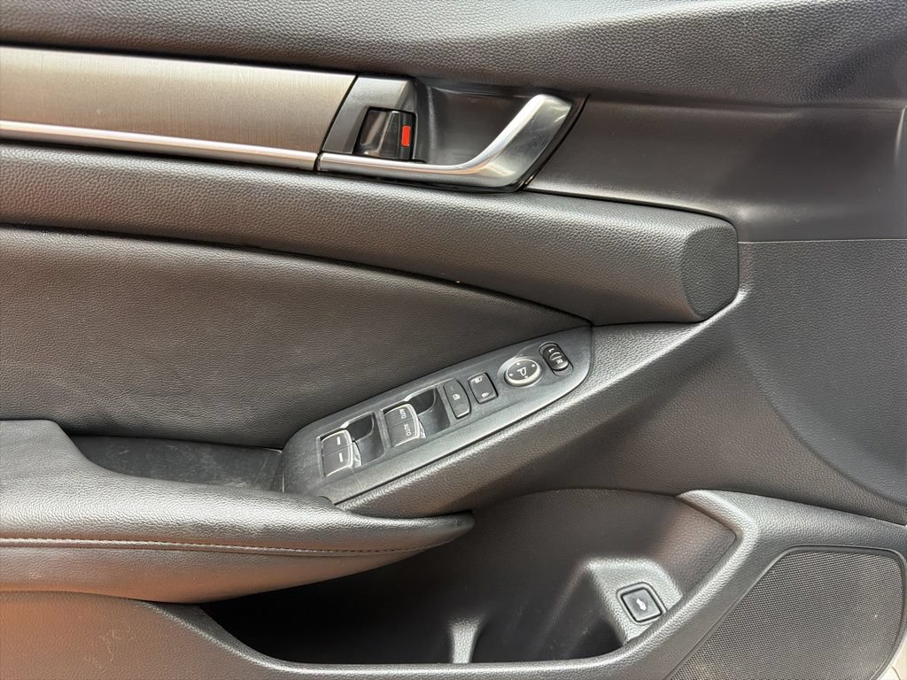 Used 2020 Honda Accord LX image 22