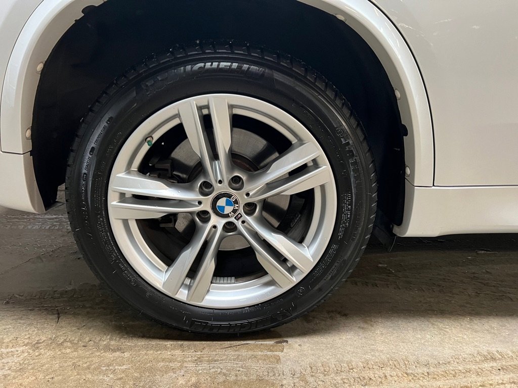 Used 2017 BMW X5 xDrive50i image 15