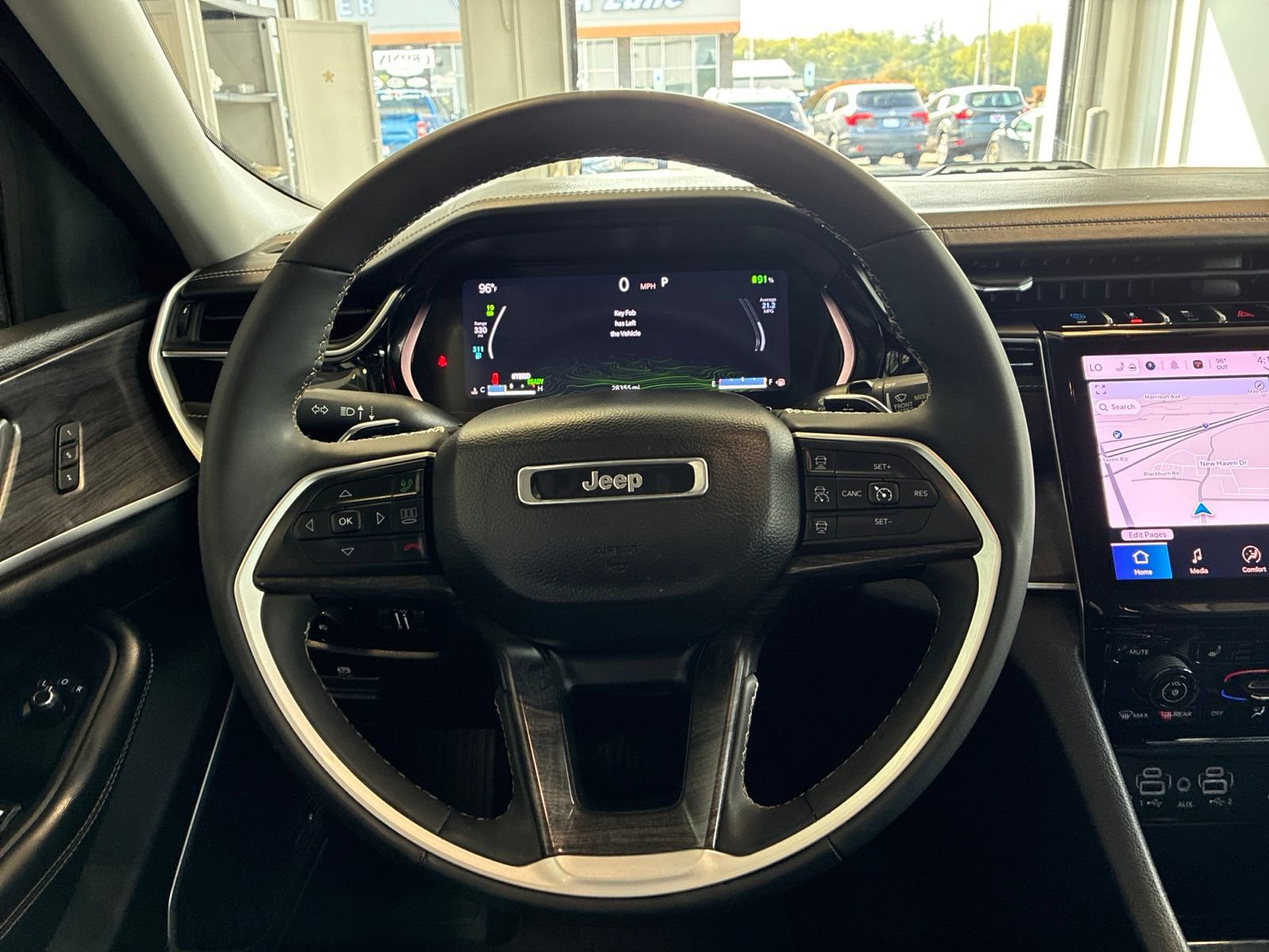 Used 2022 Jeep Grand Cherokee Limited 4xe AWD/4WD image 16