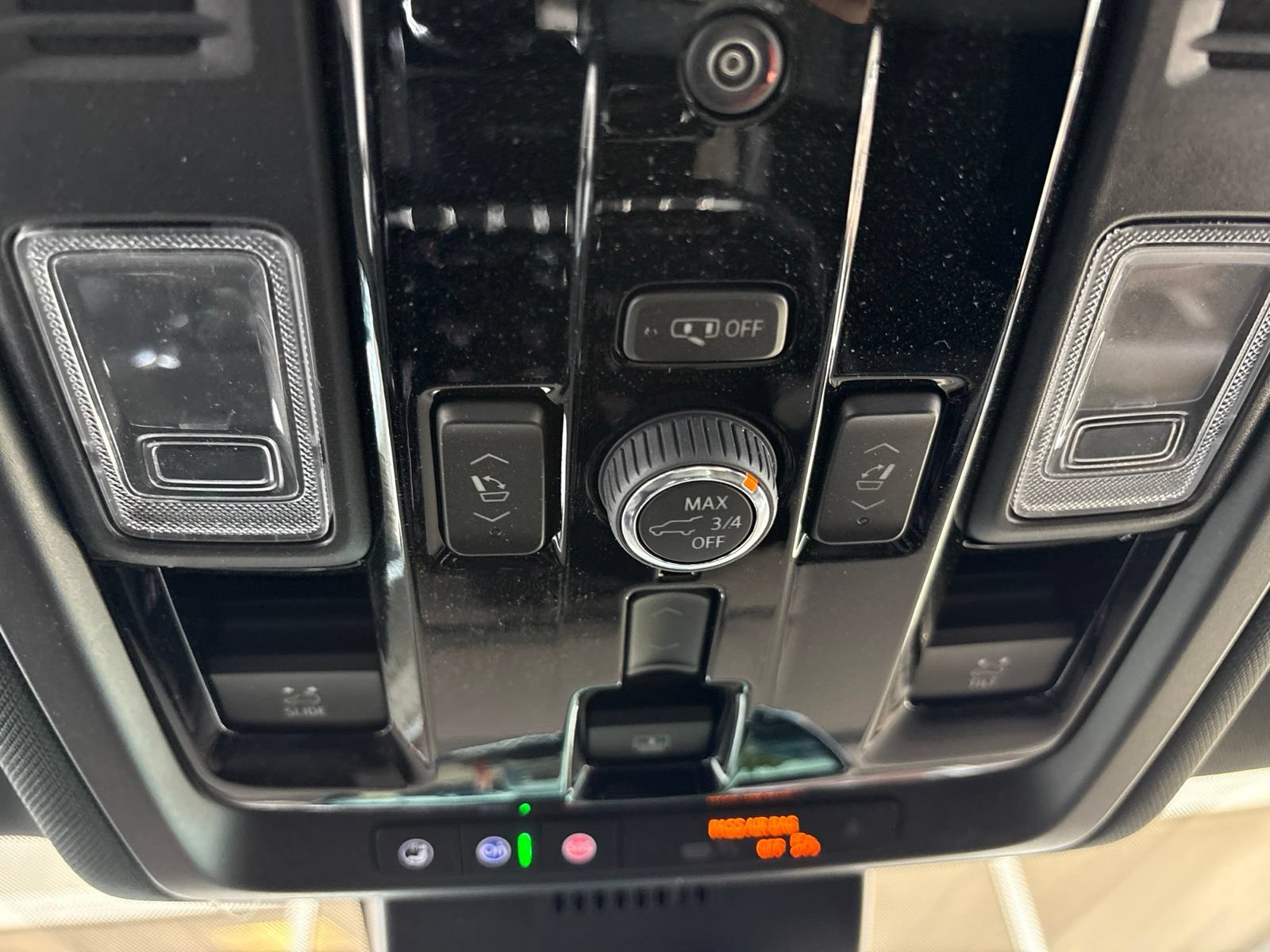 New 2026 GMC Yukon XL AT4 w/ AT4 Premium Plus Package AWD/4WD image 30
