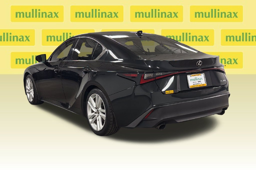 Used 2021 Lexus IS 300 w/ Accessory Package 2 RWD image 10