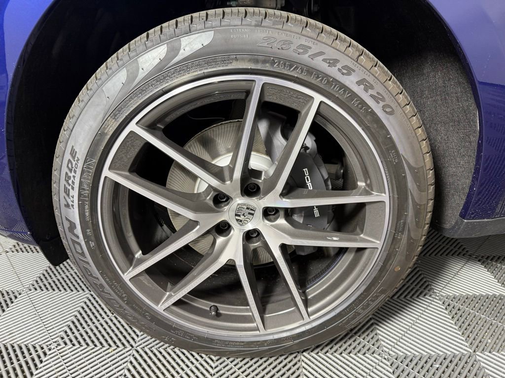 New 2026 Porsche Macan image 11