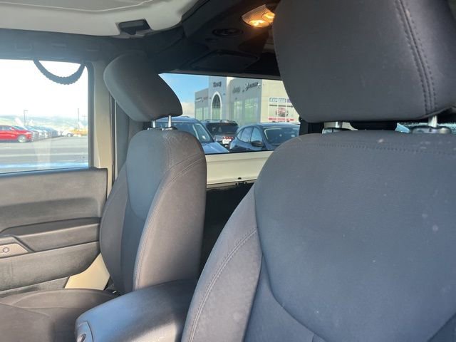 Used 2018 Jeep Wrangler Sport image 13