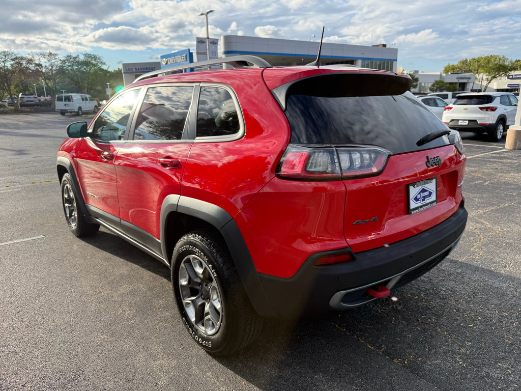 Used 2019 Jeep Cherokee Trailhawk w/ Cold Weather Group AWD/4WD image 7
