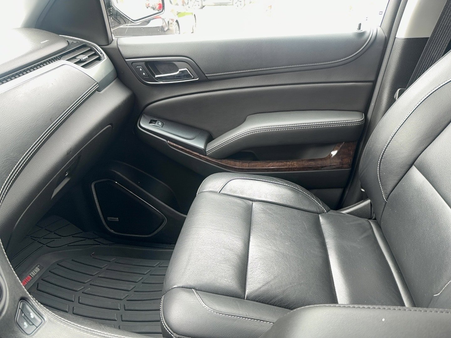 Used 2018 Chevrolet Tahoe LT AWD/4WD image 36