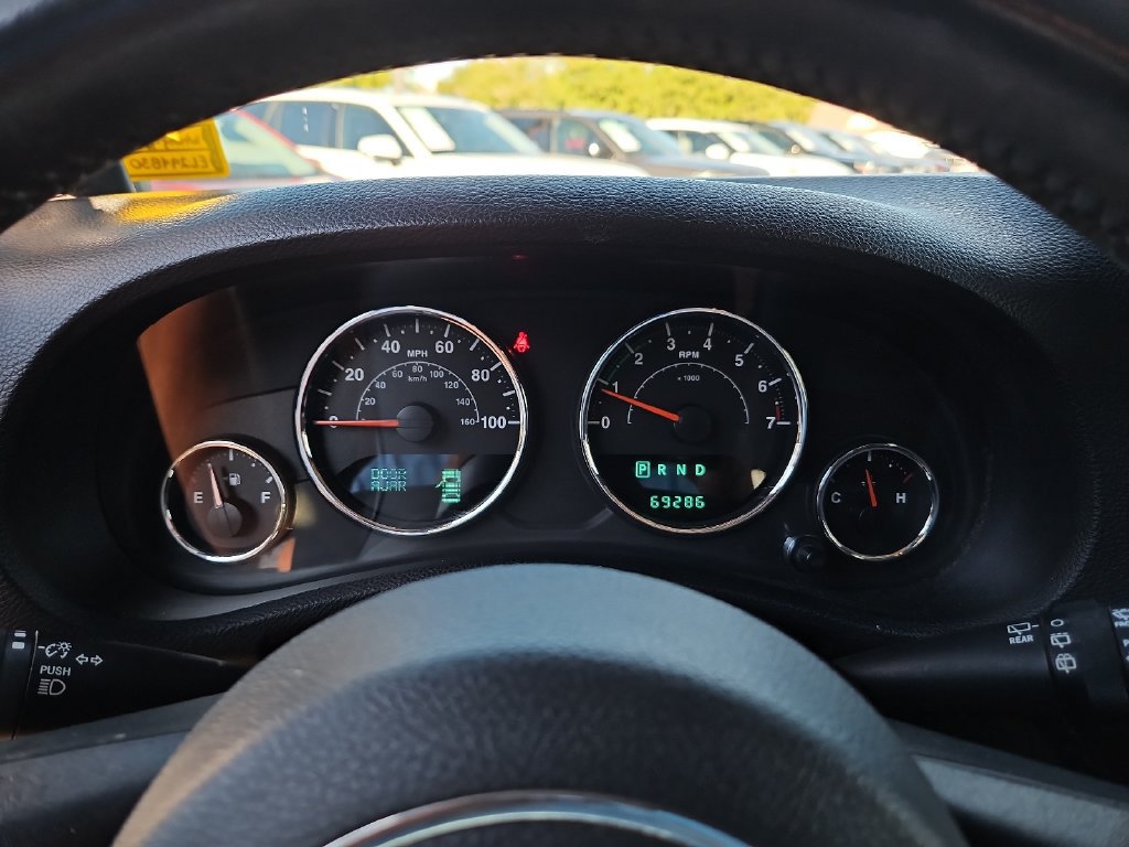 Used 2014 Jeep Wrangler Unlimited Sport AWD/4WD image 23