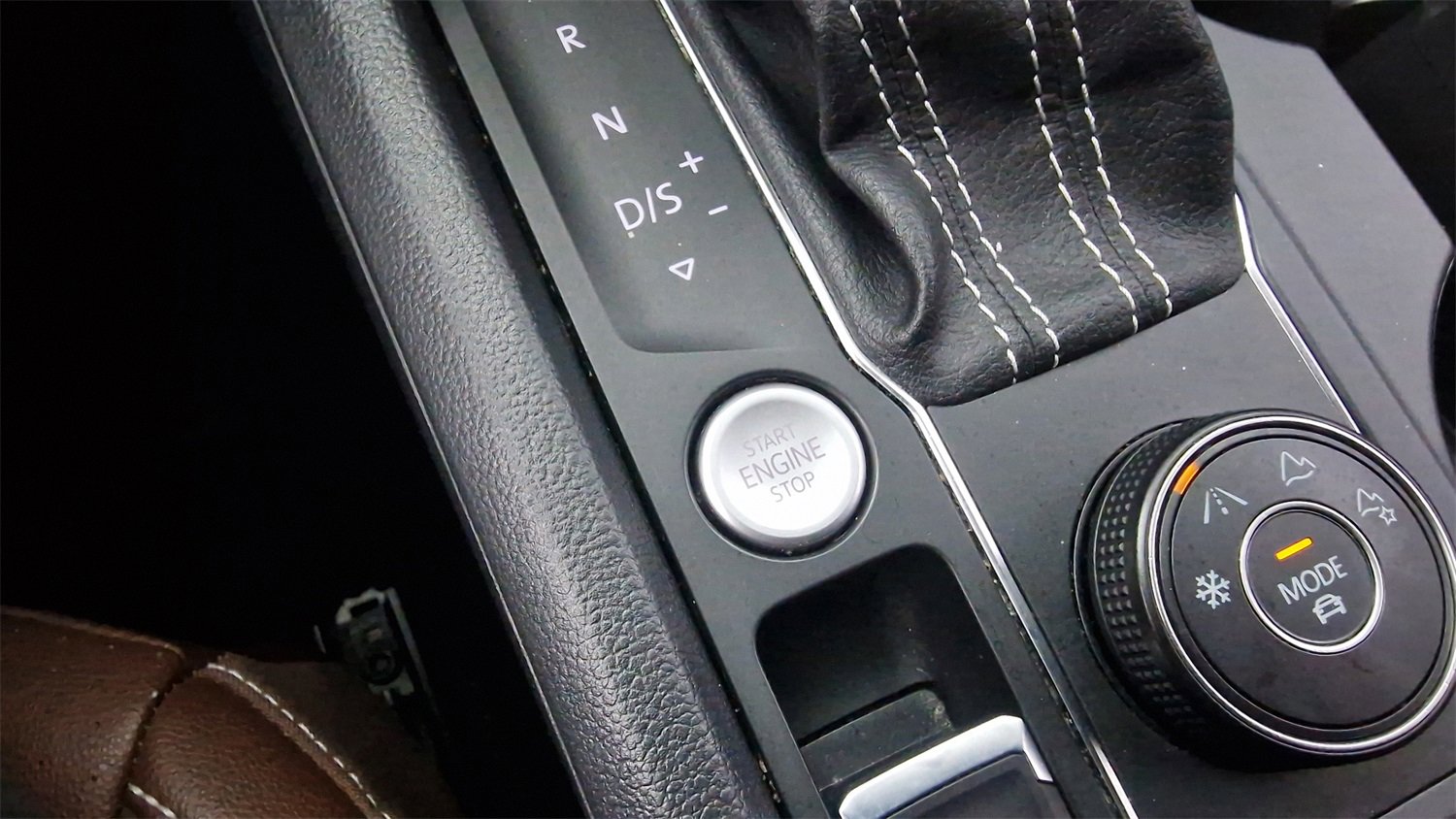 Used 2021 Volkswagen Atlas SE w/ Panoramic Sunroof Package image 20