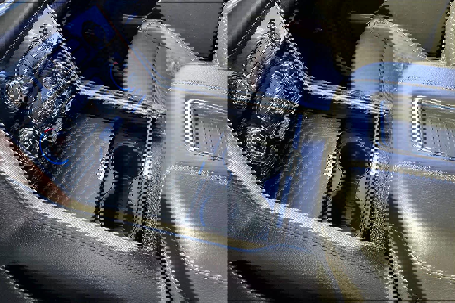 Certified 2023 GMC Yukon Denali image 15