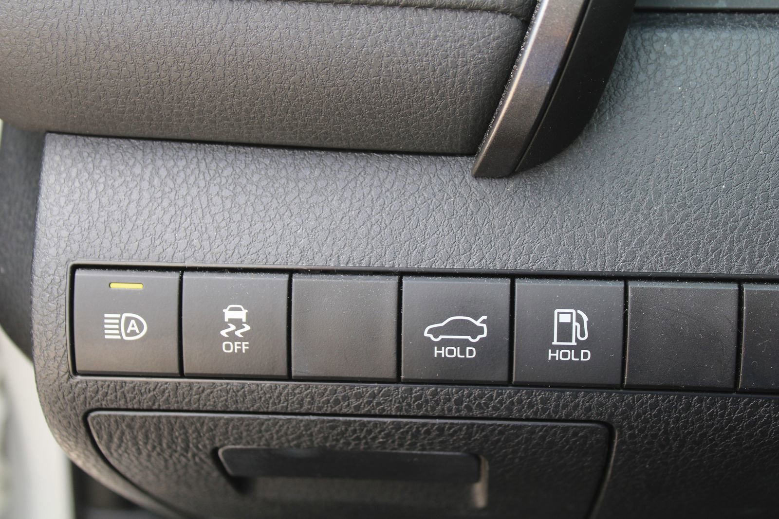 Used 2023 Toyota Camry XLE image 24