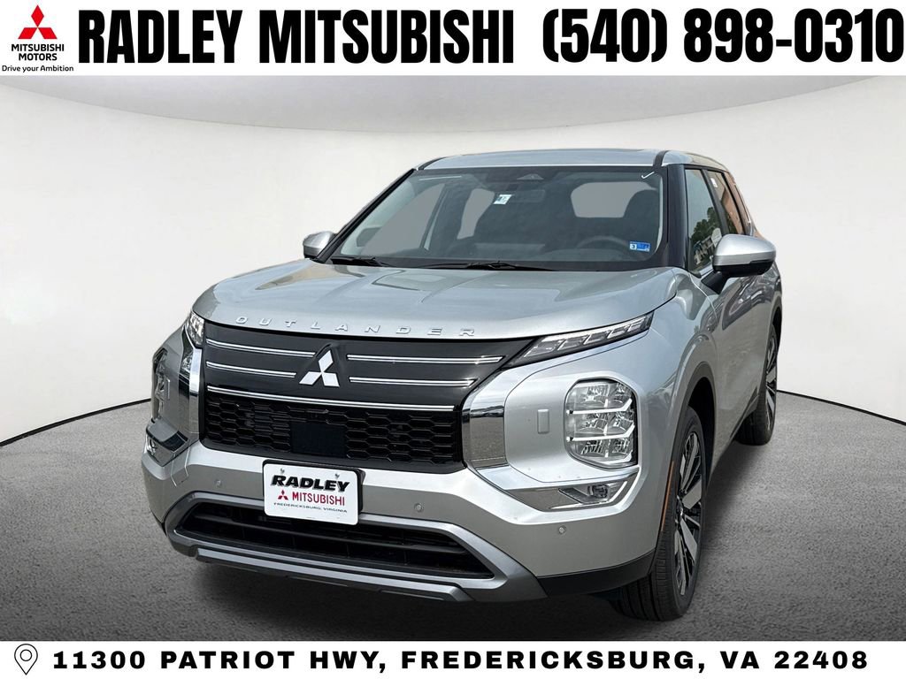 New 2026 Mitsubishi Outlander SE image 1