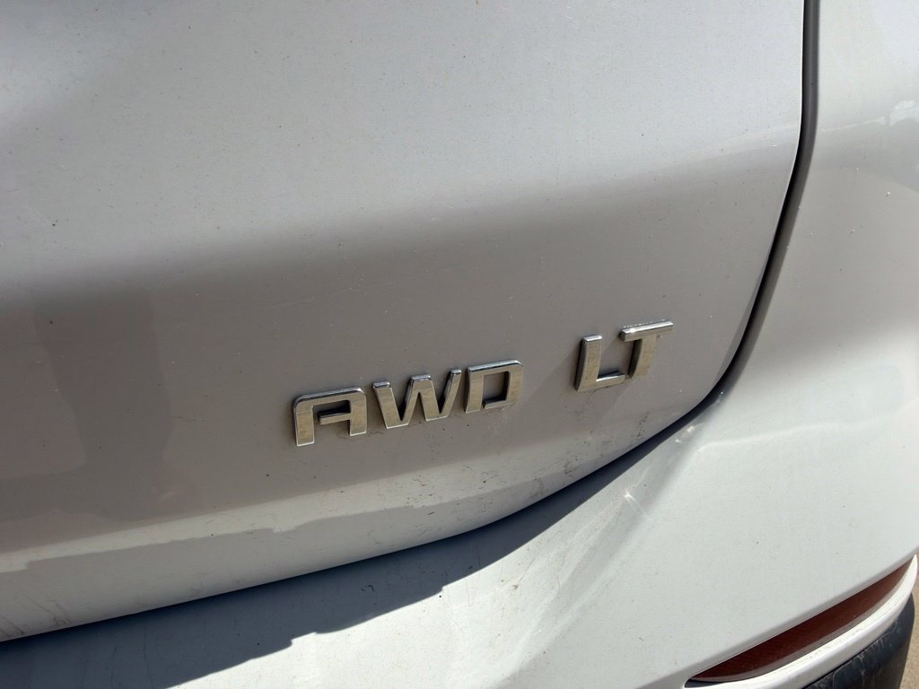 Used 2024 Chevrolet Equinox LT AWD/4WD image 13