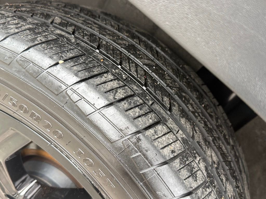 Used 2023 Volkswagen Atlas SE image 44