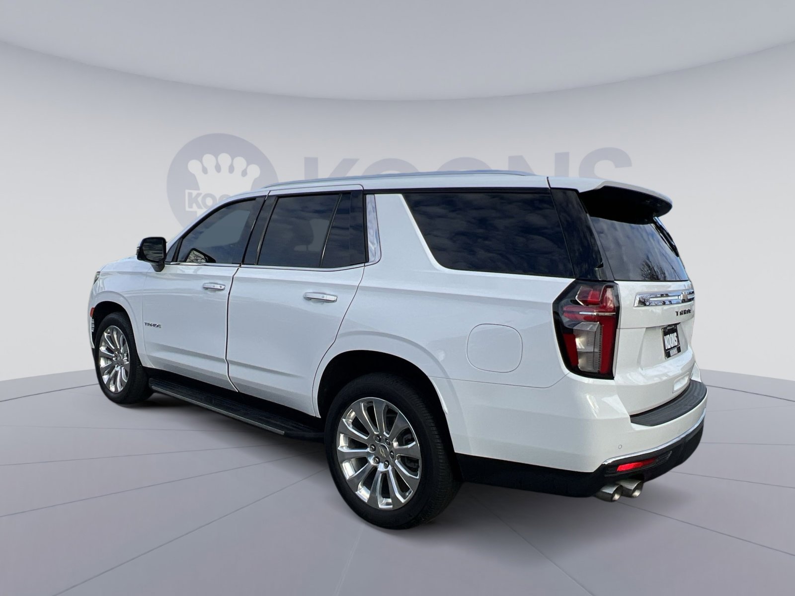 Used 2021 Chevrolet Tahoe Premier w/ Premium Package image 4