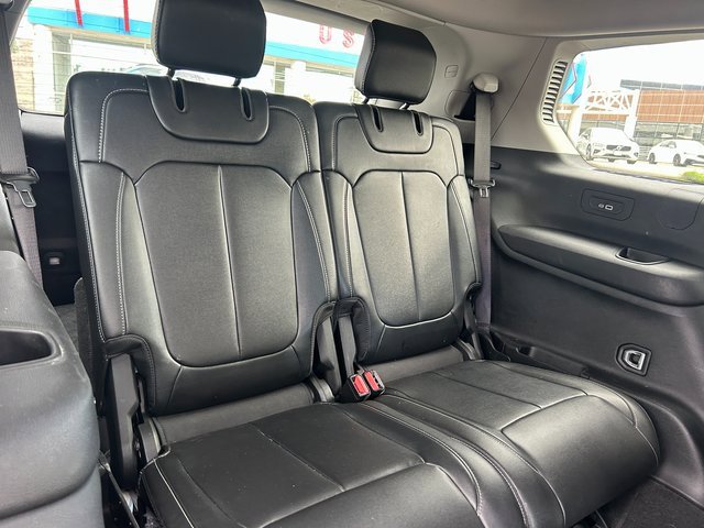 Used 2022 Jeep Grand Cherokee L Limited image 35