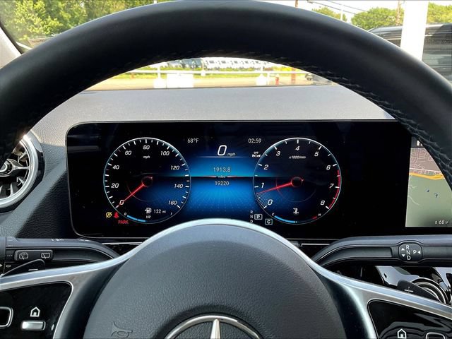 Certified 2023 Mercedes-Benz GLA 250 4MATIC image 15
