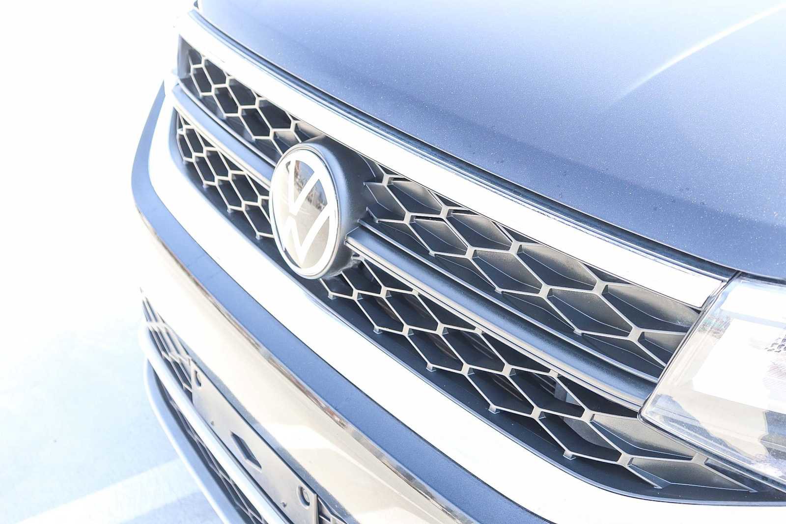 Used 2022 Volkswagen Taos SE image 9