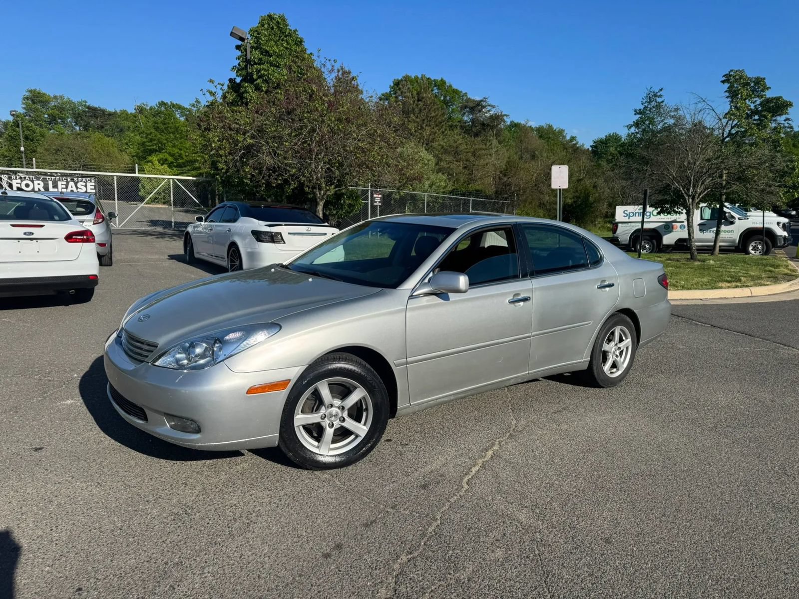 Used 2004 Lexus ES 330 w/ Premium Pkg FWD image 4