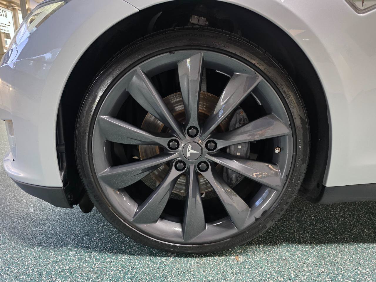 Used 2013 Tesla Model S Performance RWD image 12