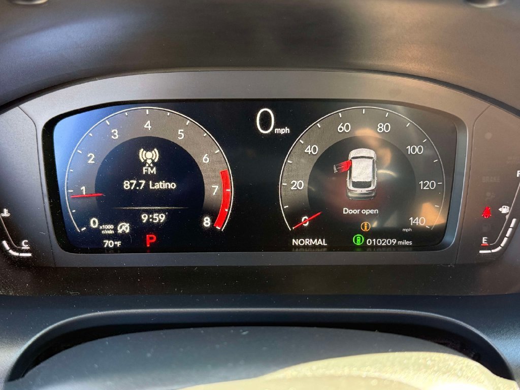 Certified 2025 Acura ADX A-Spec AWD/4WD image 18