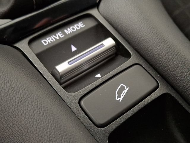 Used 2024 Honda HR-V LX image 23