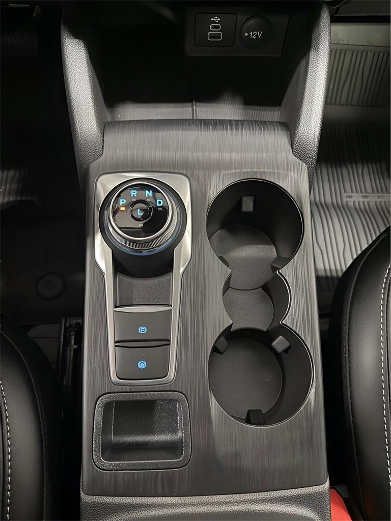 New 2026 Ford Escape SE image 24