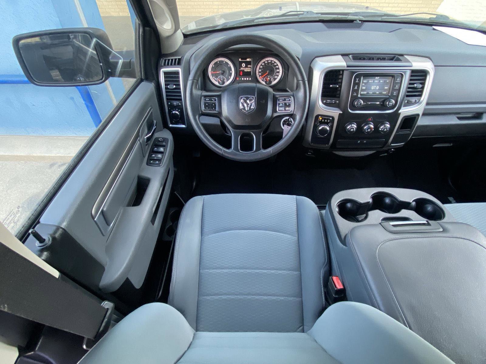 Used 2019 RAM 1500 Classic SLT RWD image 15