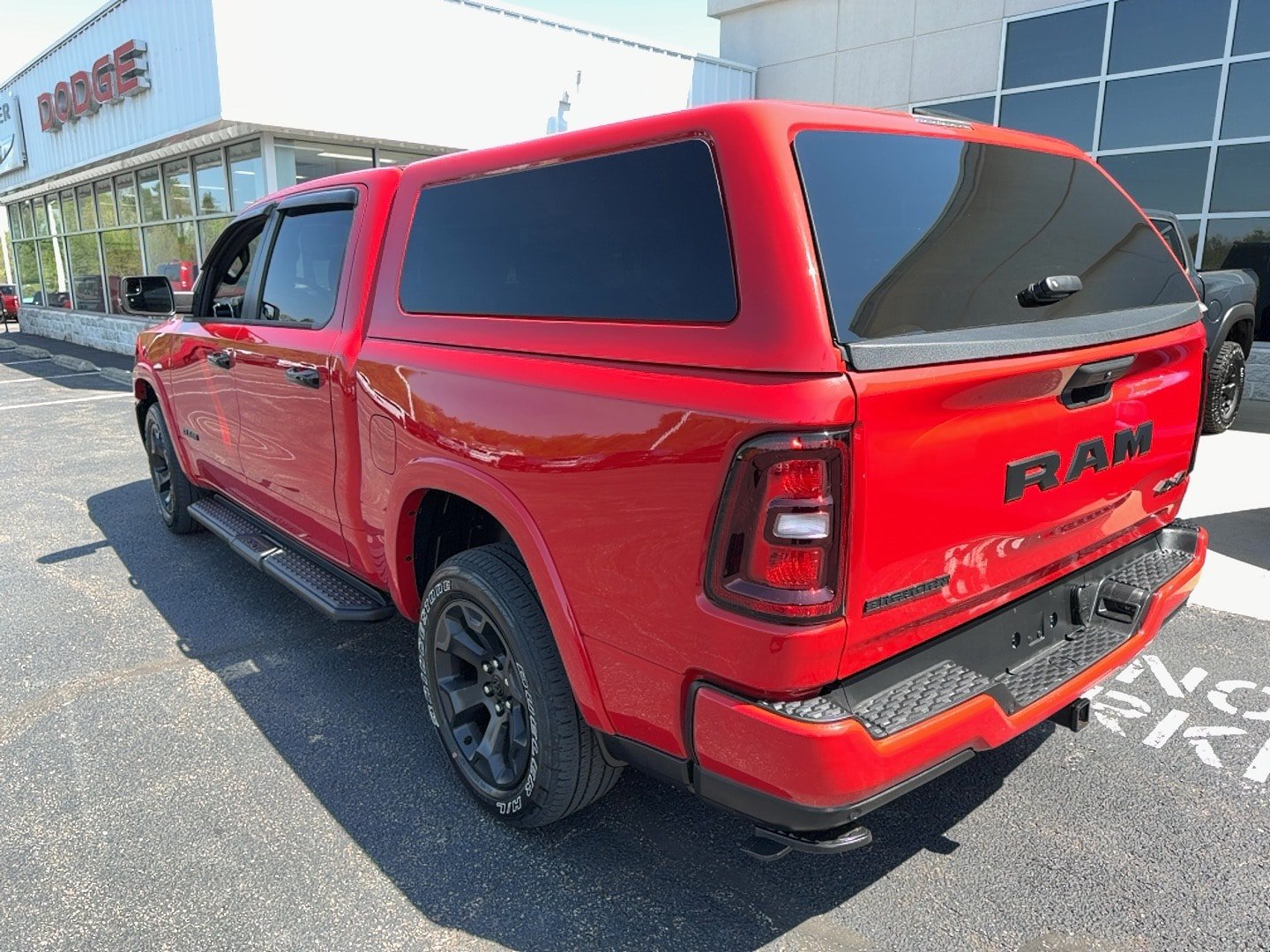 Used 2025 RAM 1500 Big Horn AWD/4WD image 8