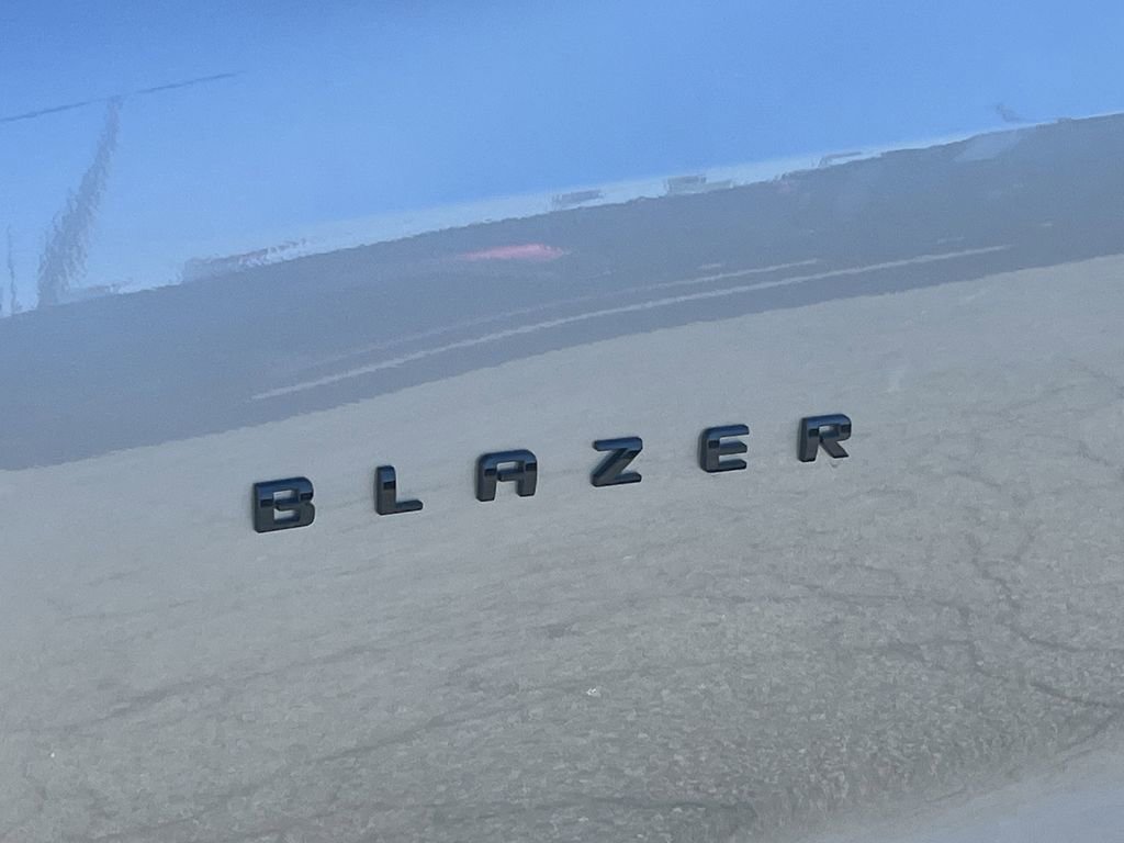 New 2026 Chevrolet Blazer LT w/ Midnight/Sport Edition image 19