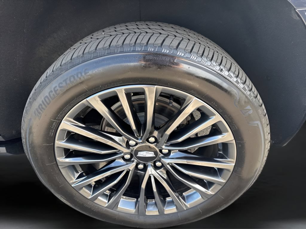 Used 2025 Cadillac Escalade Sport Platinum w/ LPO, Floor Liner Package AWD/4WD image 40
