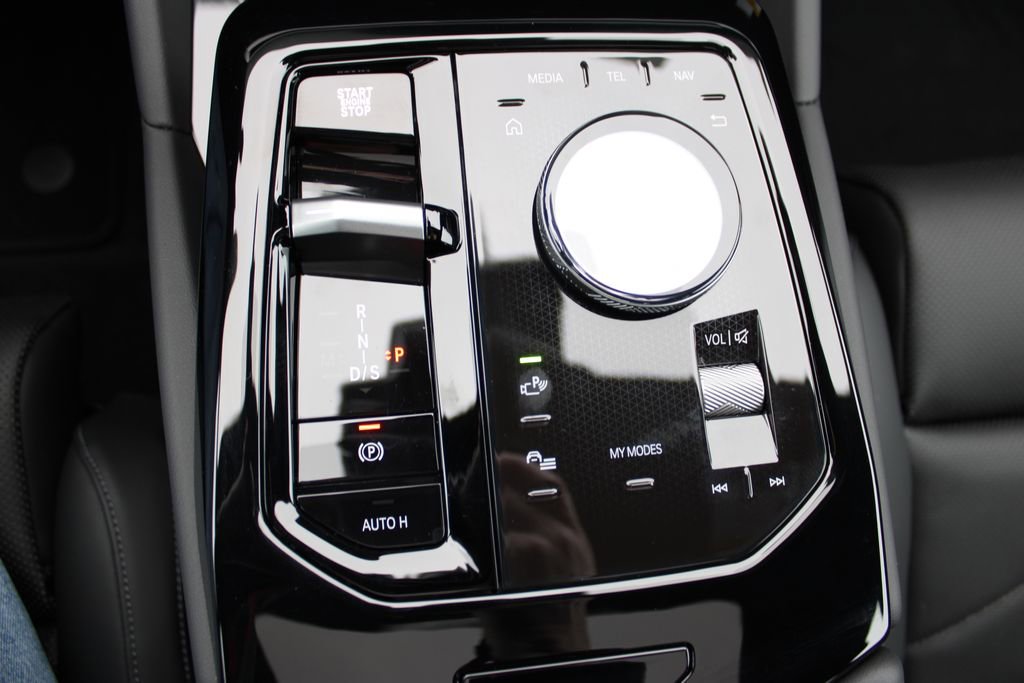 New 2026 BMW 530i xDrive image 32