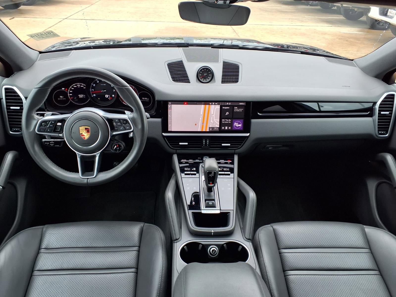 Used 2021 Porsche Cayenne Coupe AWD/4WD image 10
