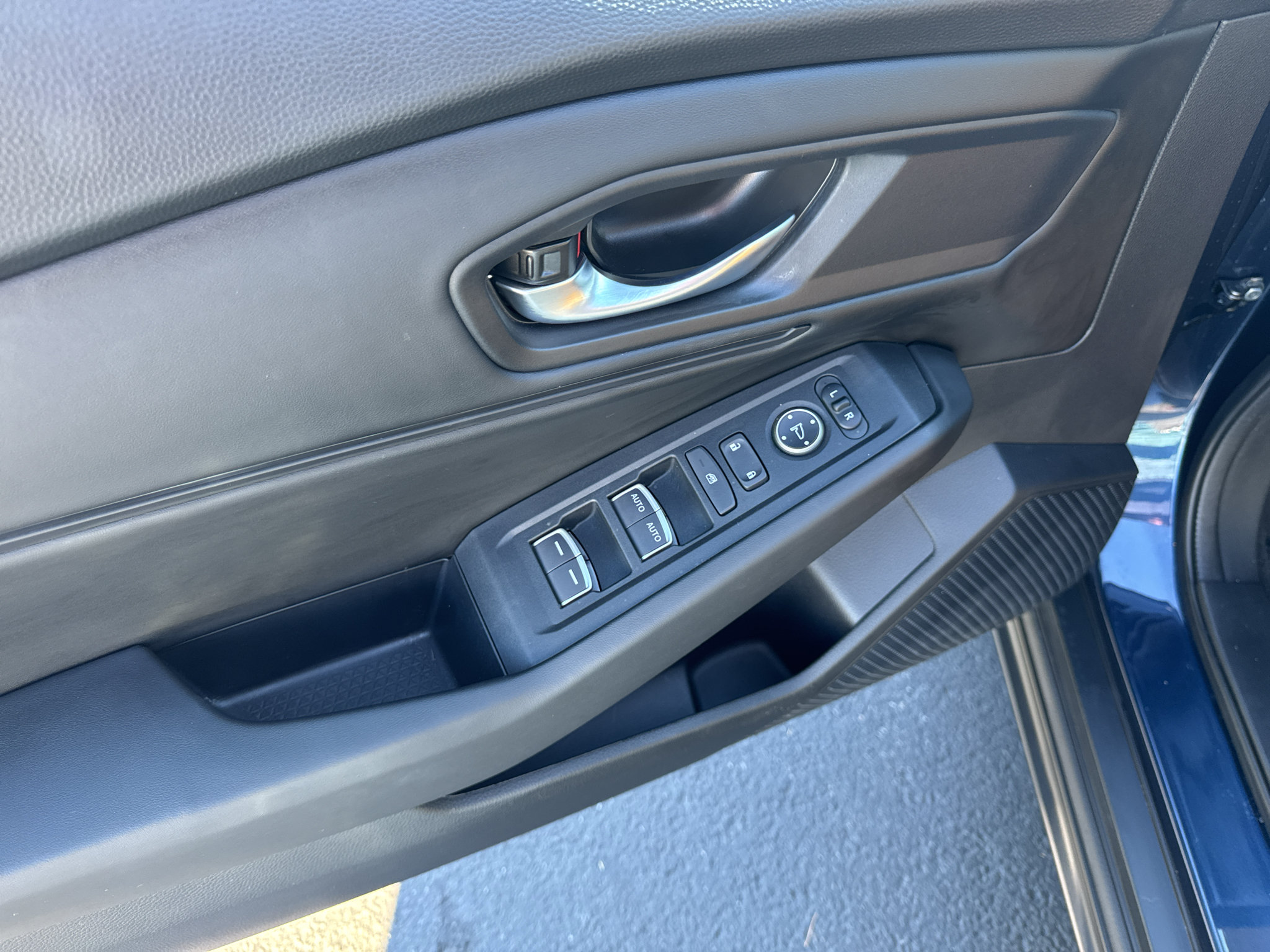 Used 2026 Honda Accord SE image 11