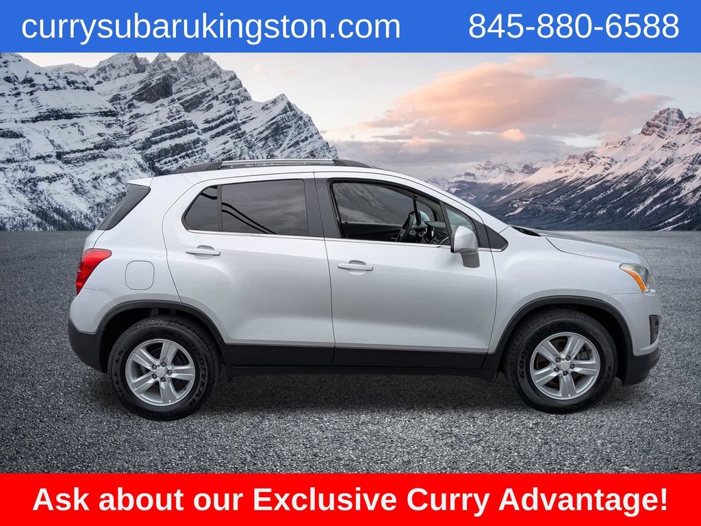 Used 2016 Chevrolet Trax LT FWD image 2