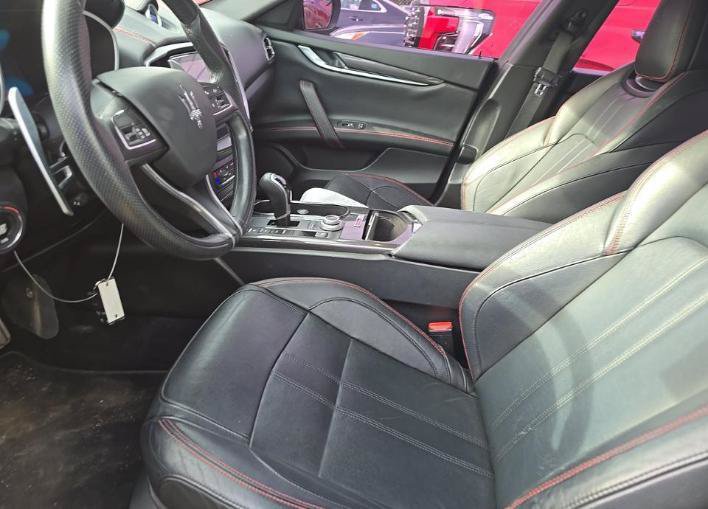 Used 2017 Maserati Ghibli S RWD image 7