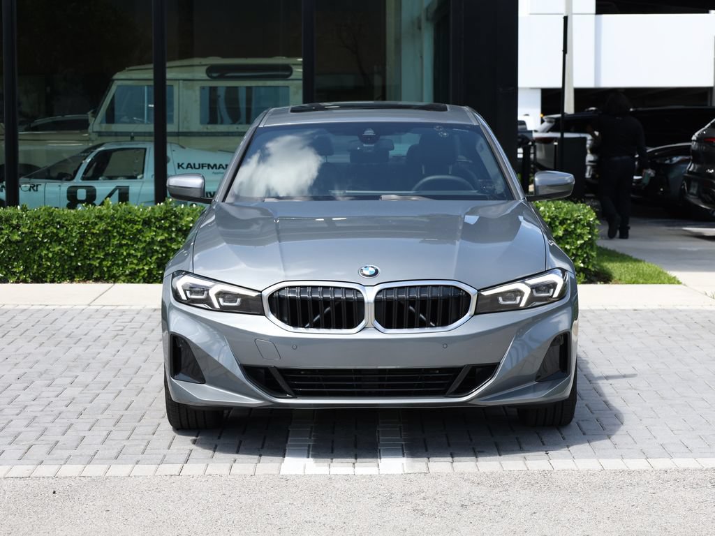 Used 2026 BMW 330i xDrive Sedan w/ Premium Package AWD/4WD image 3