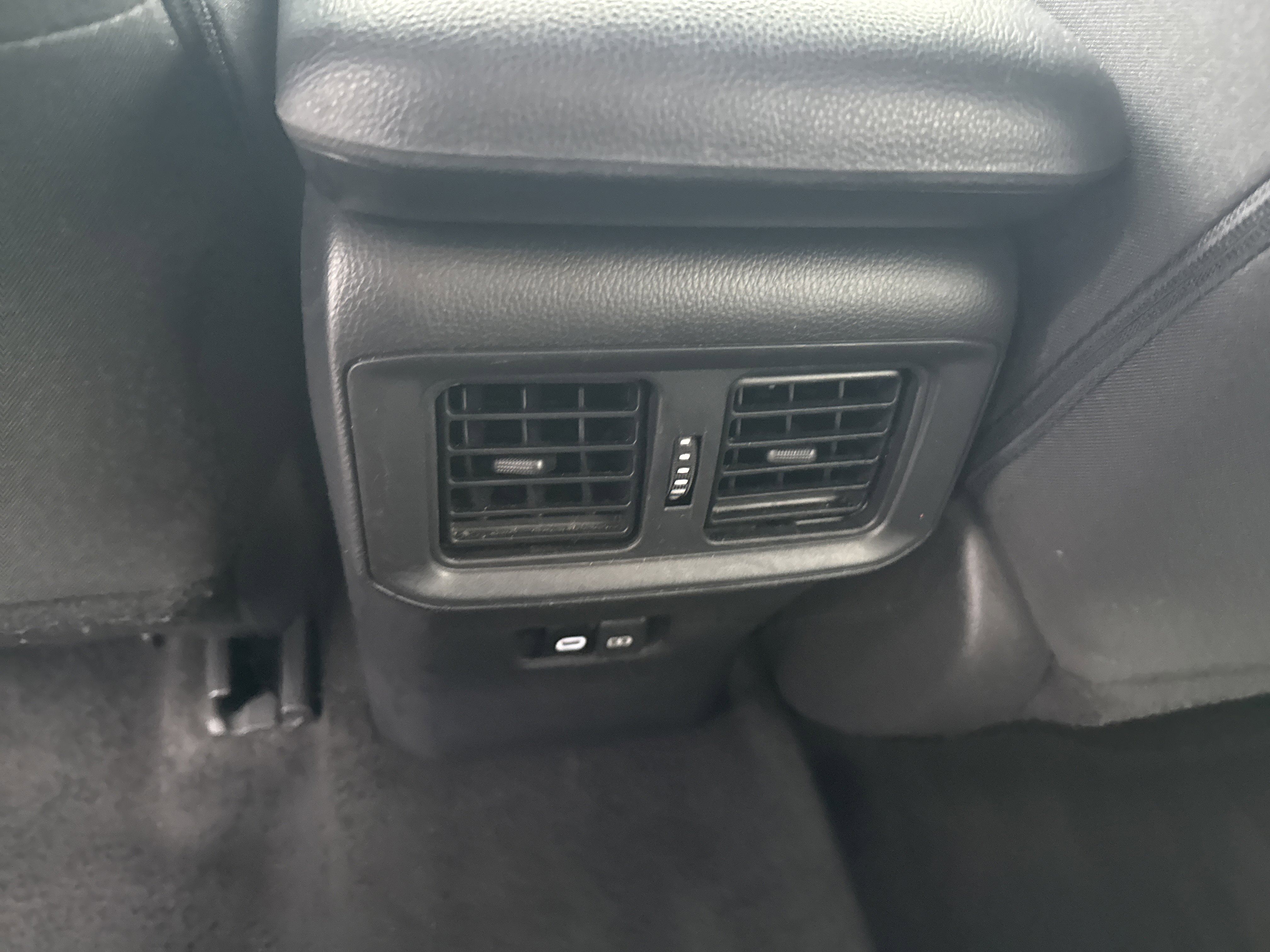 Used 2024 Toyota RAV4 XLE image 14